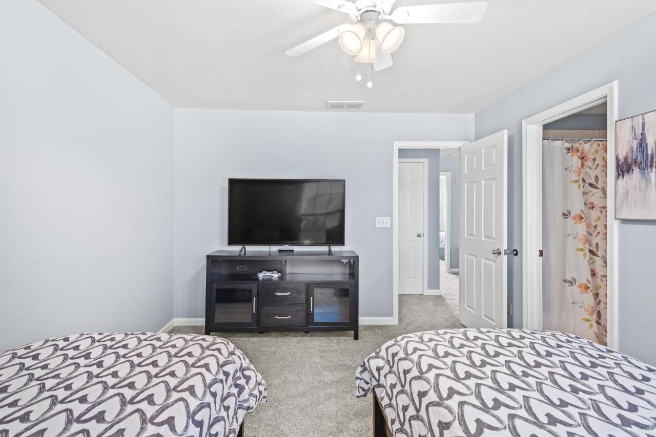 Calming Grey Townhouse With Jacuzzi Bathtub Βίλα Ατλάντα Εξωτερικό φωτογραφία